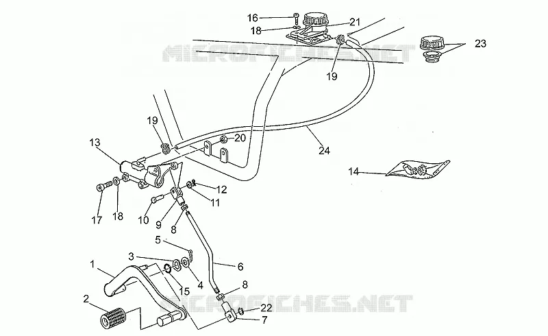 Rear master cylinder