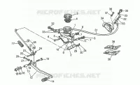 Rear master cylinder