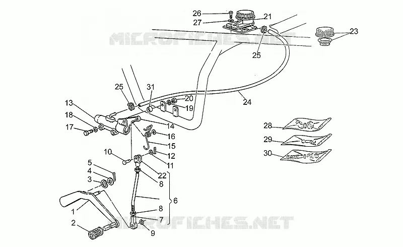 Rear master cylinder