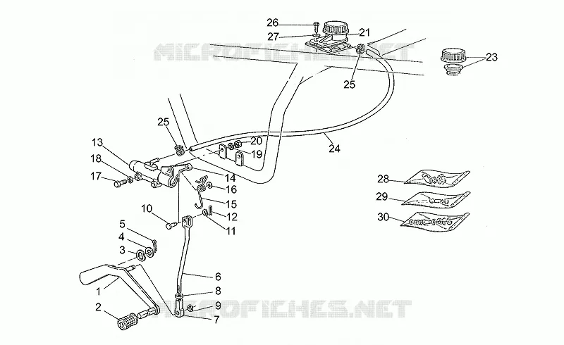 Rear master cylinder