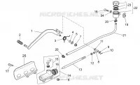 Rear master cylinder