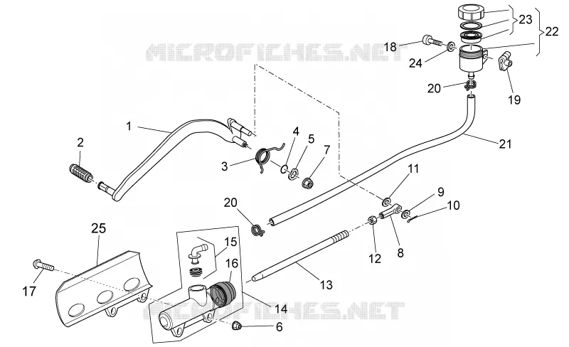 Rear master cylinder