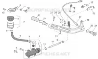 Rear master cylinder