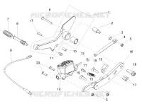 Rear master cylinder