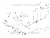 Rear master cylinder