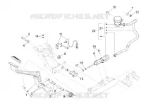 Rear master cylinder