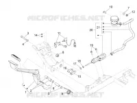 Rear master cylinder