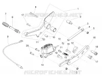 Rear master cylinder