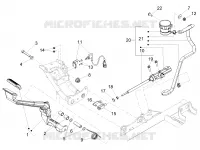 Rear master cylinder