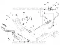 Rear master cylinder