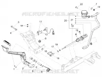 Rear master cylinder